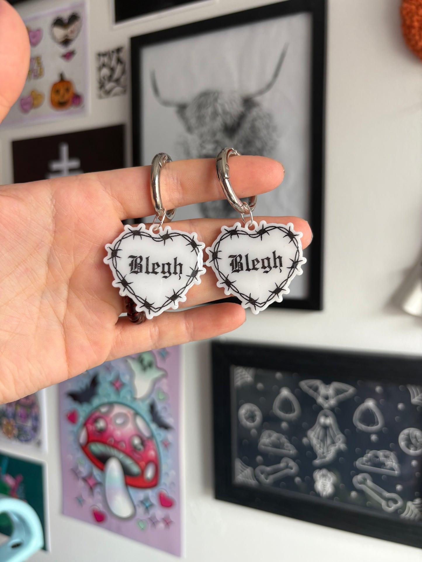 White Blegh Barbed Heart Boot Charms