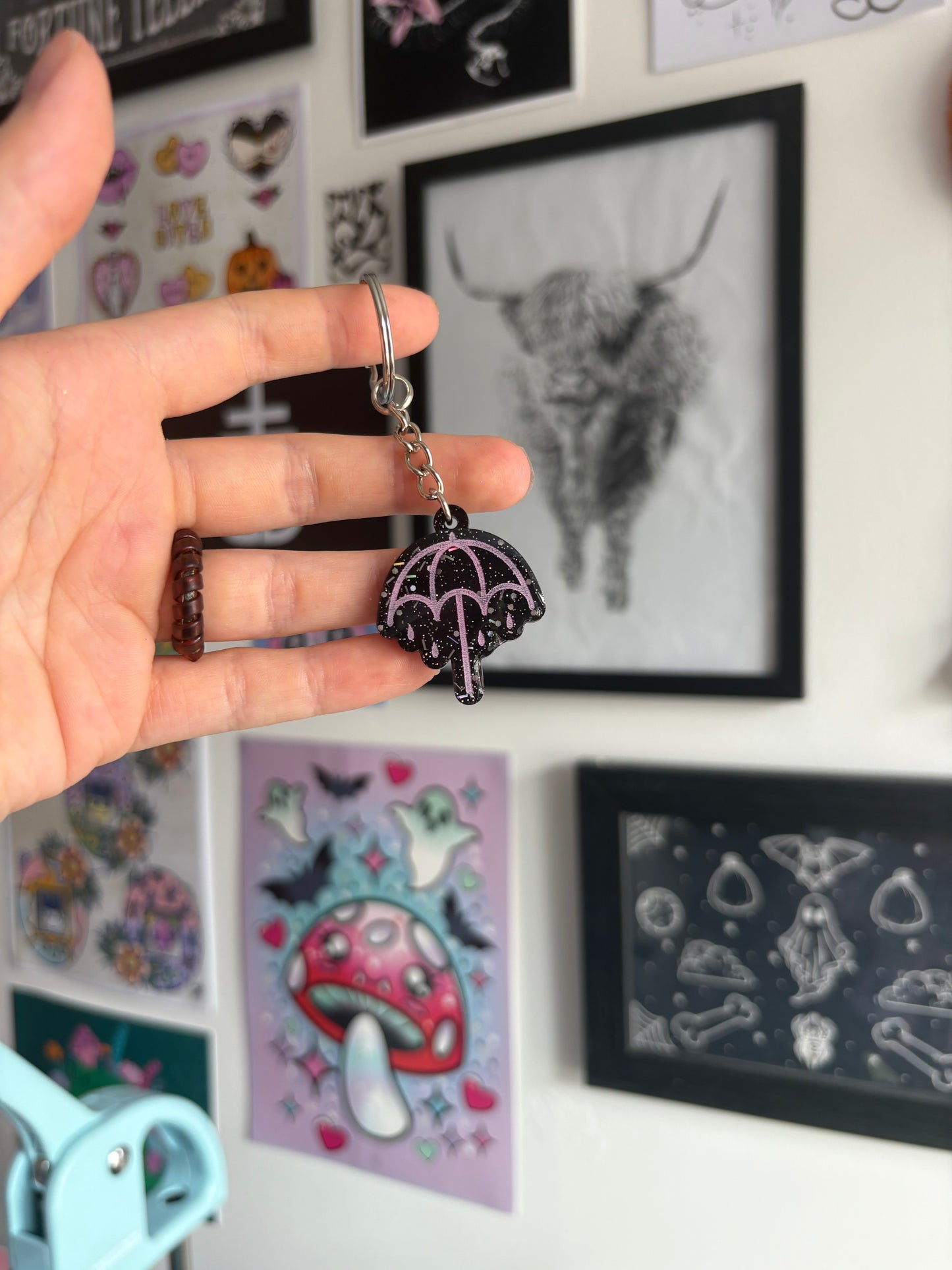 Black & Pink Rainy Umbrella Keyring