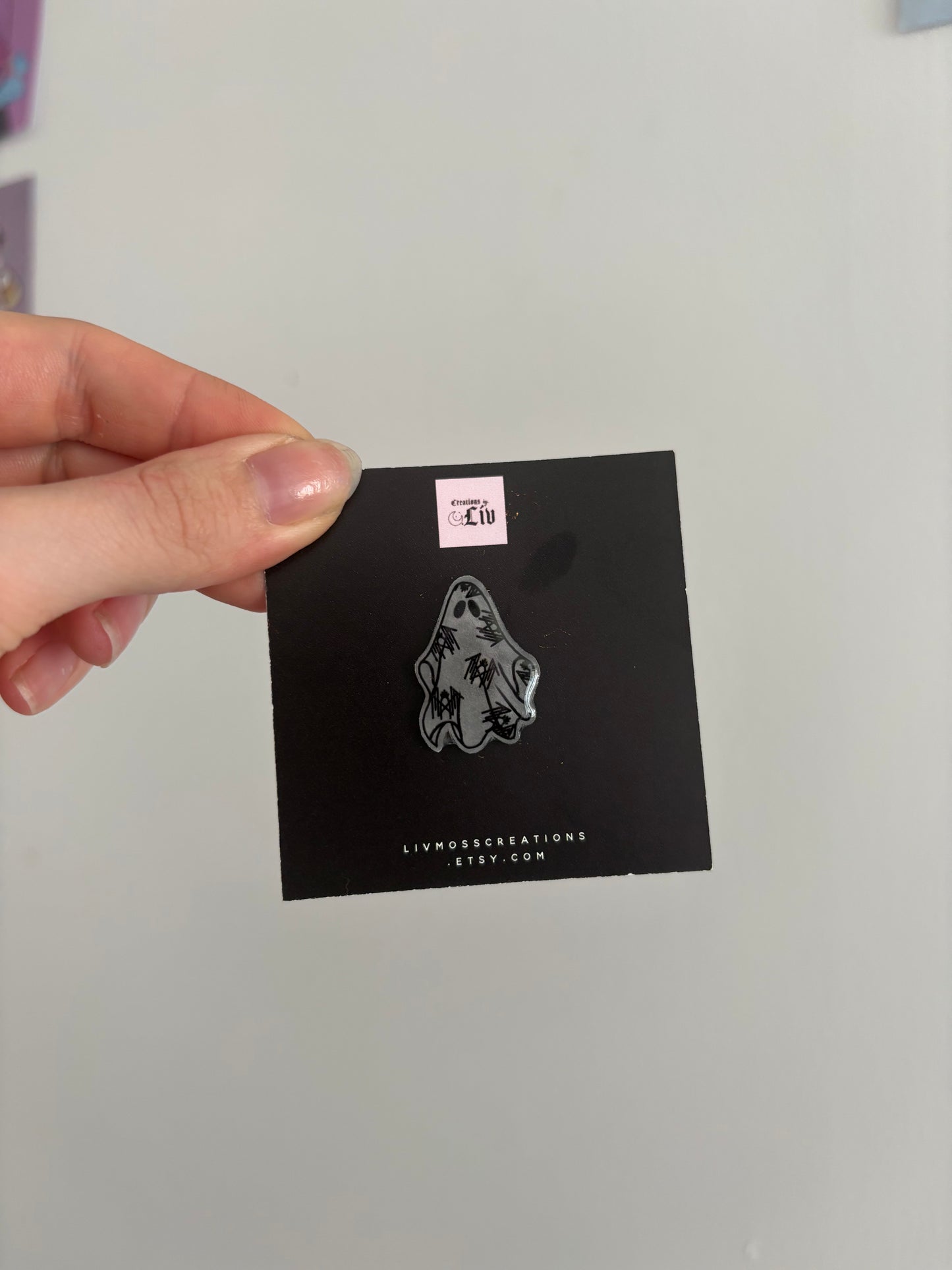 Sleepy Ghost Pin