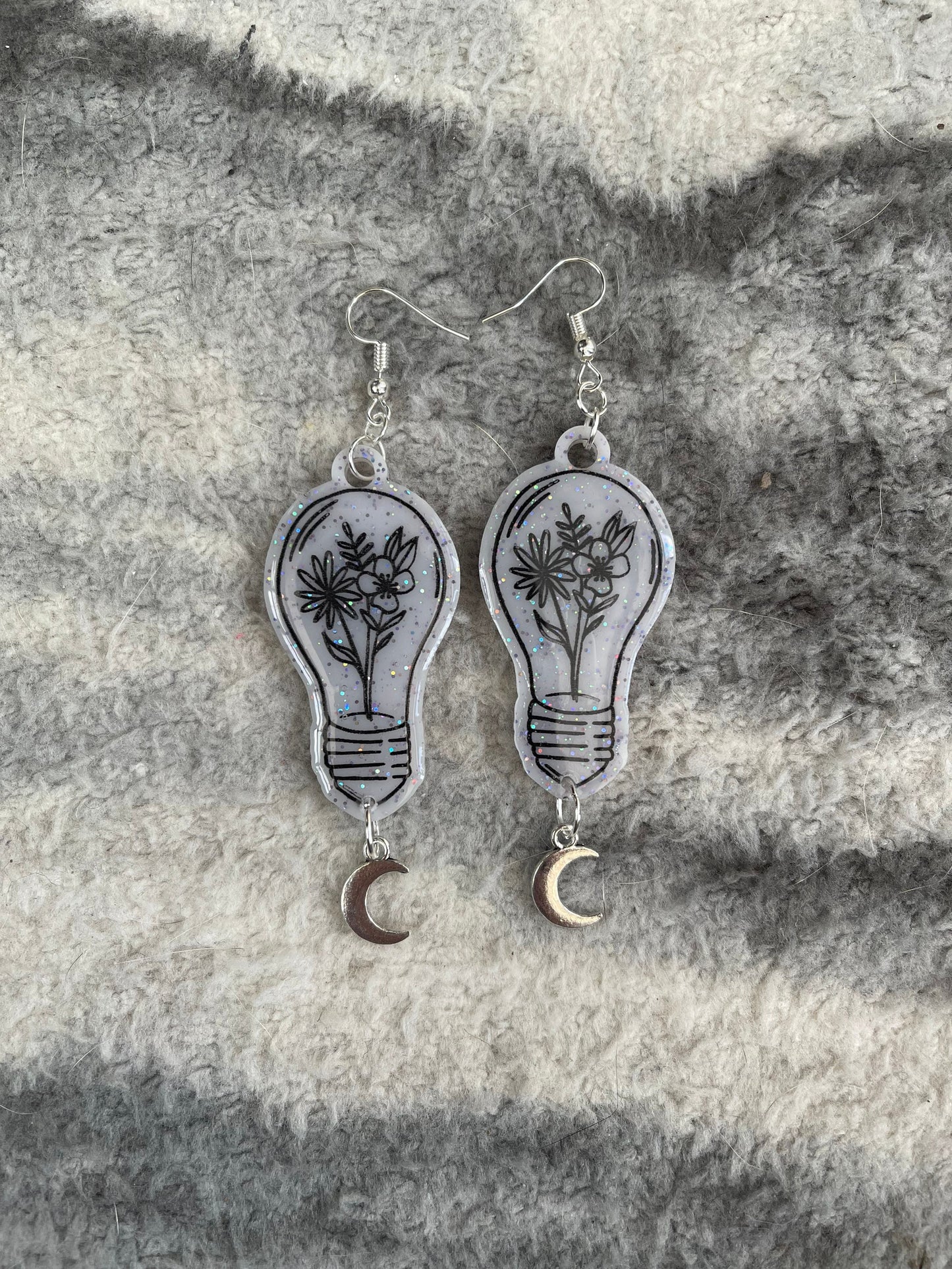 Lilac Flower Bulb Earrings