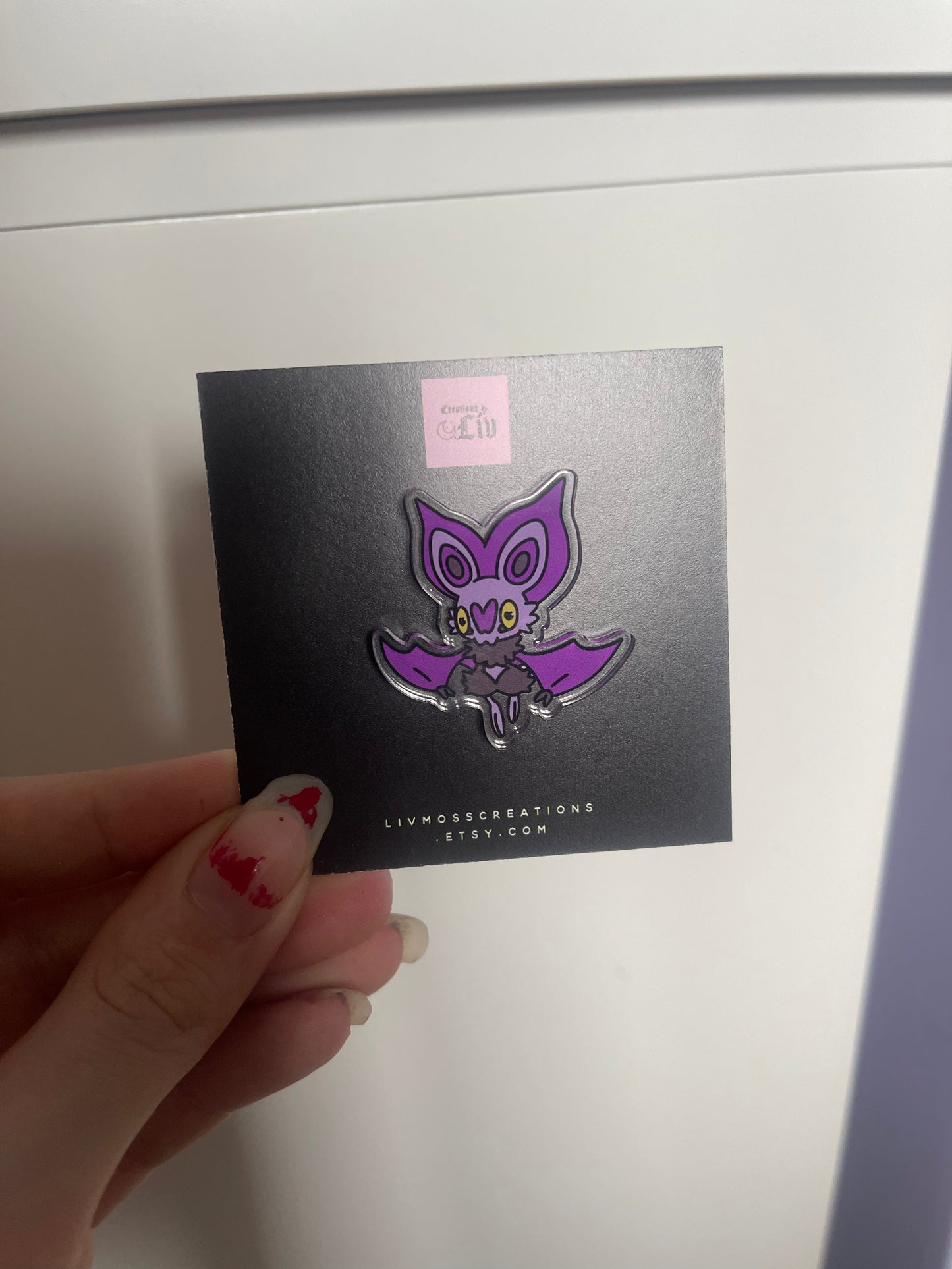 Noi Acrylic Pin