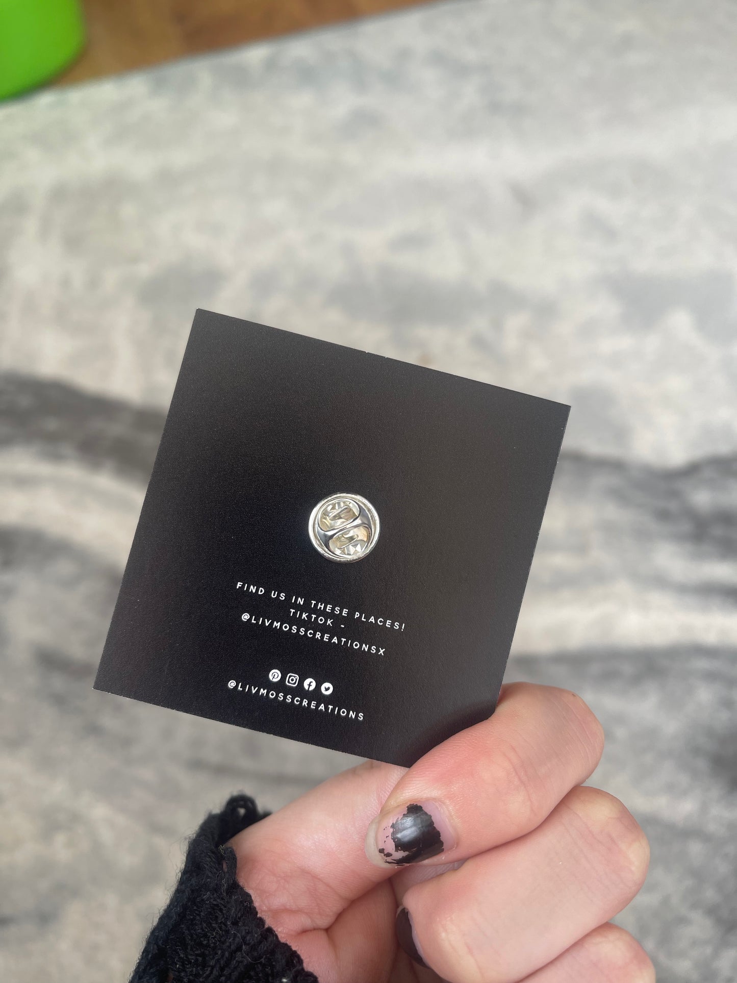 Black Glitter Ghost Pin