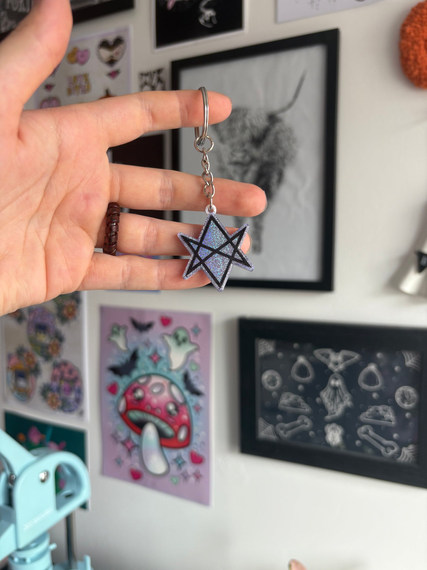Lilac Holographic Hexagram Keyring