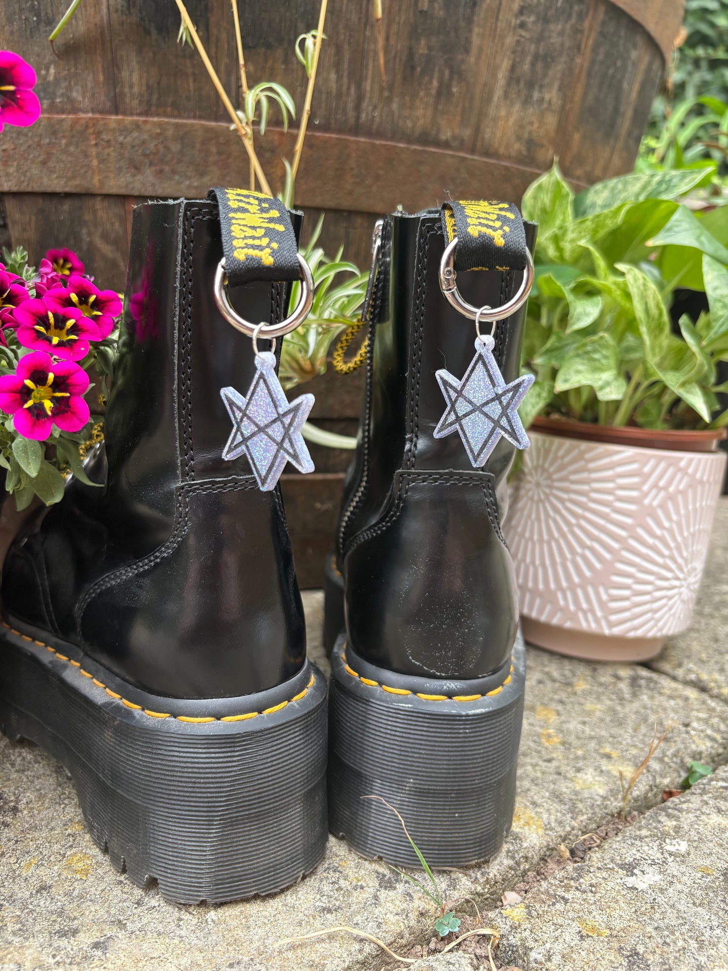 Lilac Holographic Hexagram Boot Charms