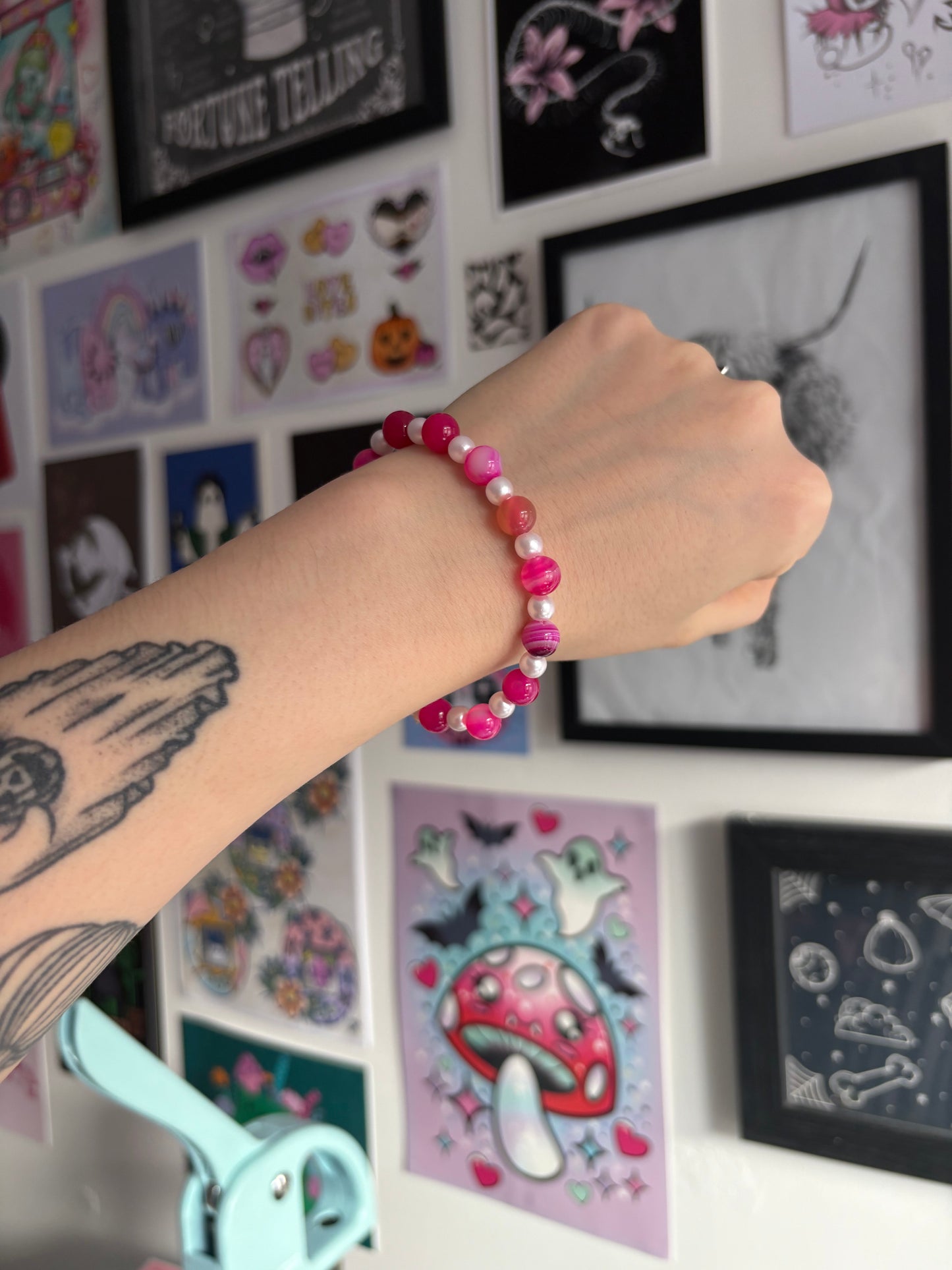 Marbled Pink Beaded Bracelet